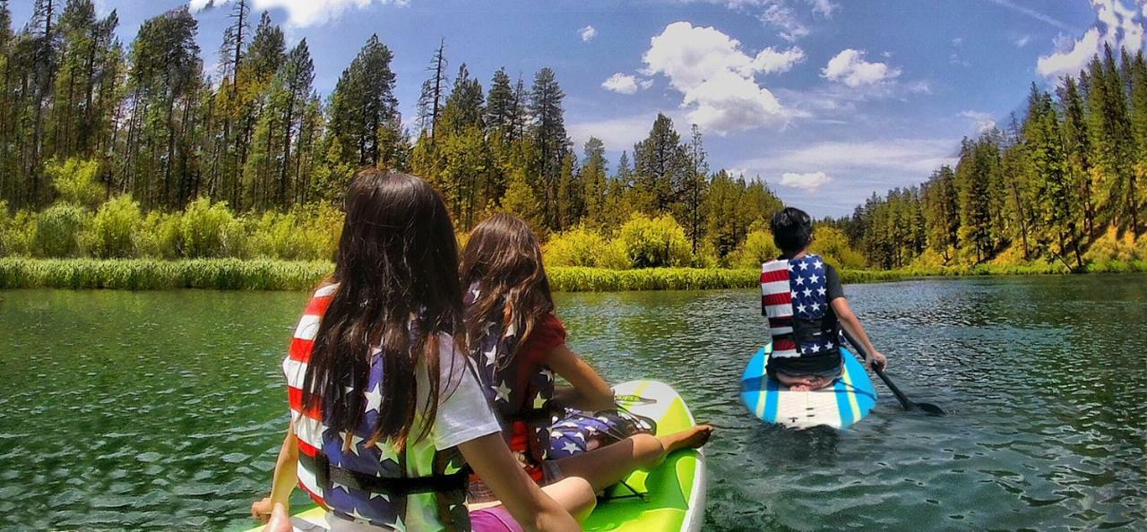 Bend-Sunriver Camping Resort Two-Bedroom Cabin 7 エクステリア 写真
