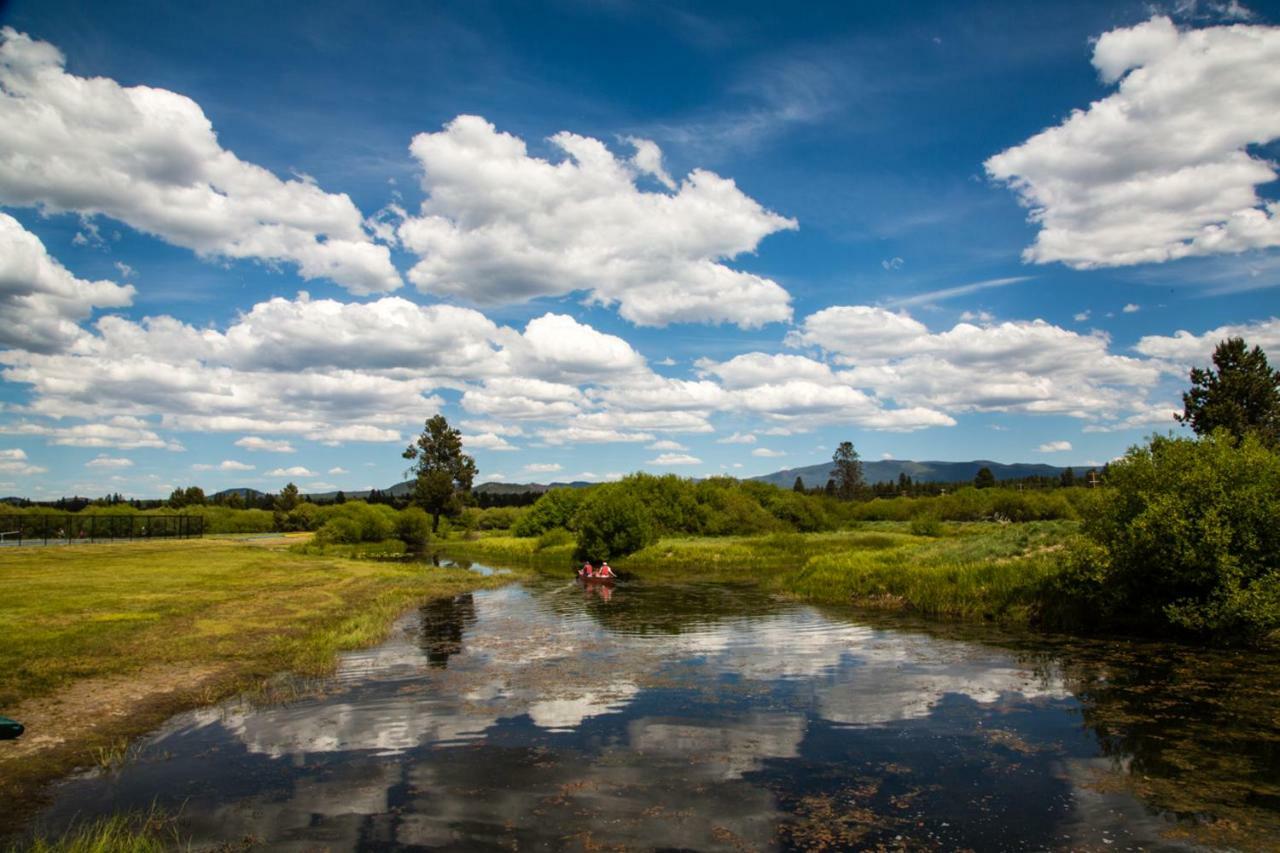 Bend-Sunriver Camping Resort Two-Bedroom Cabin 7 エクステリア 写真